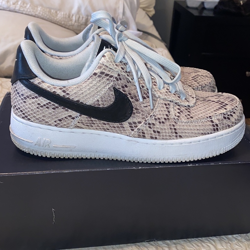 Nike Snake Print Sneakers - Black and Cream